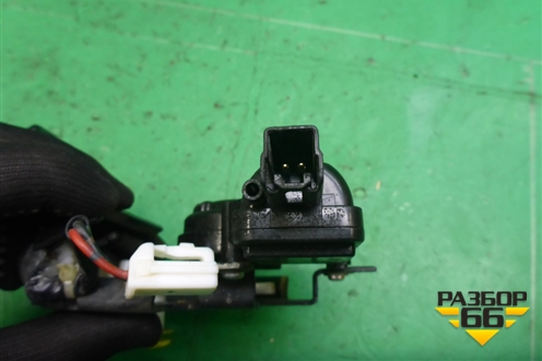 Замок багажника (седан) для Mazda Mazda 3 (BK) с 2003-2009г 