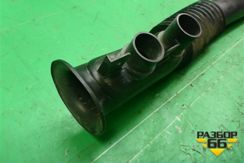 Патрубок воздушного фильтра для Mazda Mazda 3 (BK) с 2003-2009г 