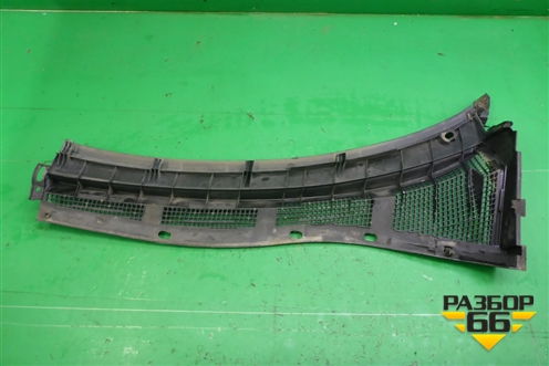 Решетка стеклоочистителей правая (BP4K507R1) для Mazda Mazda 3 (BK) с 2003-2009г 