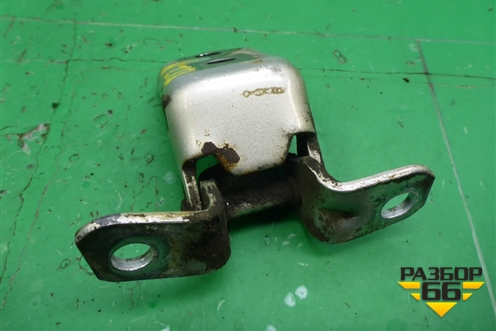 Петля двери задней правой нижняя для Mazda Mazda 3 (BK) с 2003-2009г 