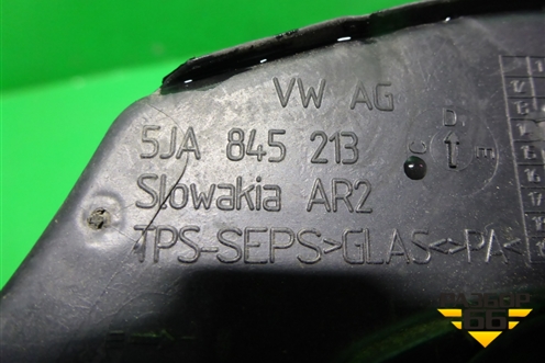 Стекло двери задней левой форточка (5JA845213) для Skoda Rapid с 2013г