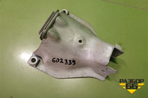 Кронштейн опоры двигателя (правый) (8K0399378S) для Audi A4 (В8) с 2007-2015г