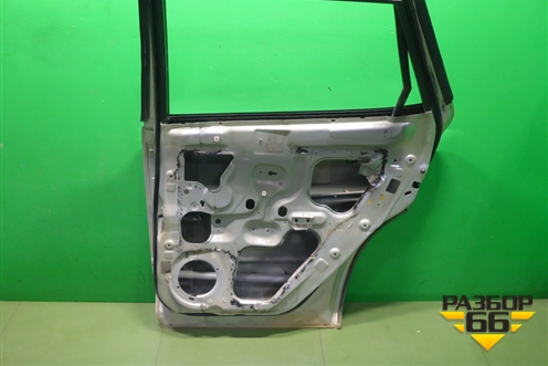 Дверь задняя правая (H2100CA0MM) для Nissan Murano (Z50) с 2002-2008г
