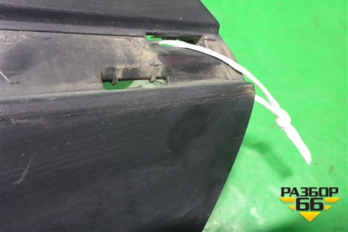 Накладка двери задней правой (828209822R) для Renault Kaptur с 2016г (Каптюр)