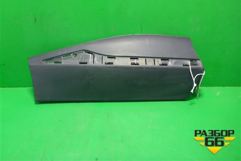 Накладка двери задней правой (828209822R) для Renault Kaptur с 2016г (Каптюр)