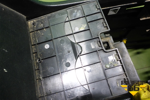 Подлокотник для Nissan Murano (Z50) с 2002-2008г