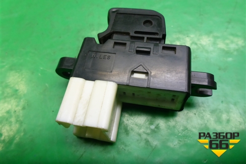 Кнопка стеклоподъёмника для Nissan Murano (Z50) с 2002-2008г