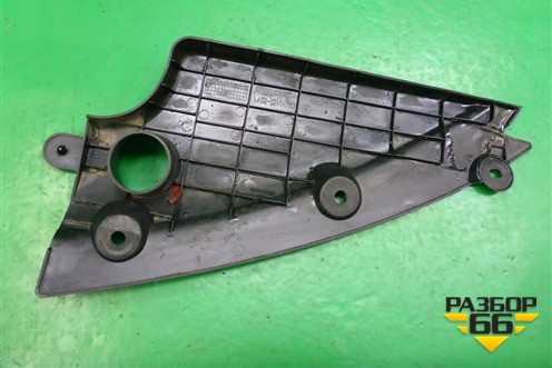 Накладка на решетку радиатора (правая) (62580CA000) для Nissan Murano (Z50) с 2002-2008г