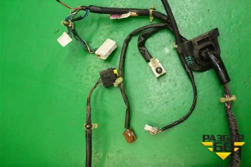 Проводка двери передней правой (24124CA004) для Nissan Murano (Z50) с 2002-2008г