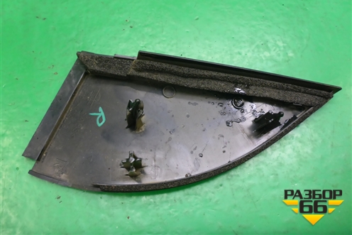 Накладка двери передней правой уголок (80292CA000) для Nissan Murano (Z50) с 2002-2008г