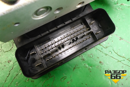 Блок ABS для Nissan Murano (Z50) с 2002-2008г