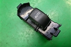 Кнопка стеклоподъёмника задняя правая (8403044031) для Toyota Isis c 2004-2018г