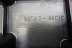 Кронштейн (5852344010) для Toyota Isis c 2004-2018г