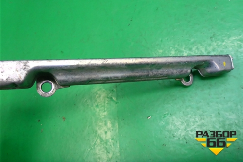 Рейка топливная рампа (1.8л 2ZR) для Toyota Isis c 2004-2018г