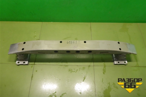 Усилитель переднего бампера (5202105040) для Toyota Avensis с 2003-2009г