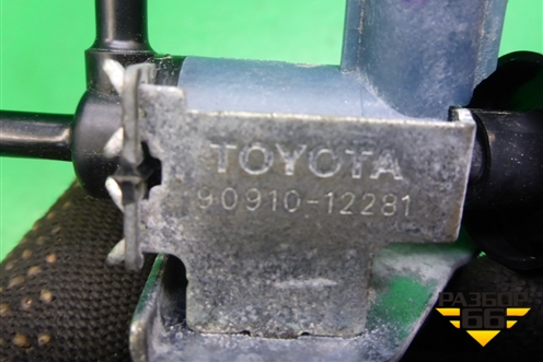 Клапан электромагнитный (9091012281) для Toyota Isis c 2004-2018г