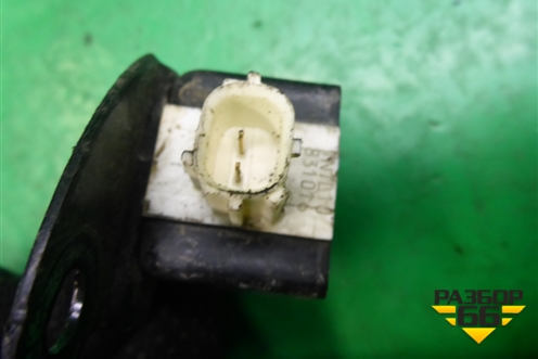 Датчик AIR BAG (8917444010) для Toyota Isis c 2004-2018г