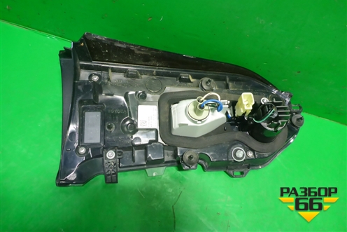 Фонарь задний внутренний правый (Led) (8158042080) для Toyota Rav-4 с 2018г