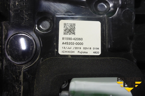 Фонарь задний внутренний левый (Led) (8159042060) для Toyota Rav-4 с 2018г