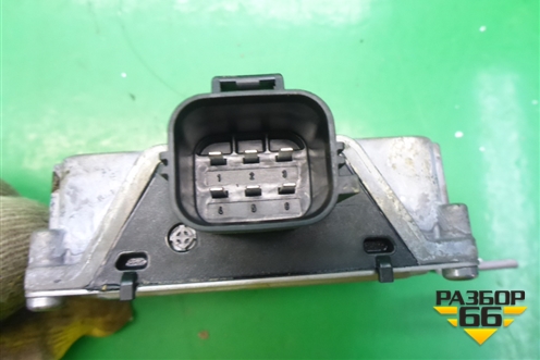 Блок управления топливным насосом (7H429D372AA) для Land Rover Range Rover Sport с 2005-2012г