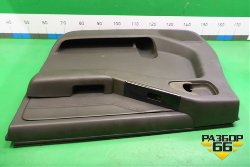 Обшивка двери передней правой под электрику (80900EB372) для Nissan Navara (D40) с 2005-2015г (Навара)