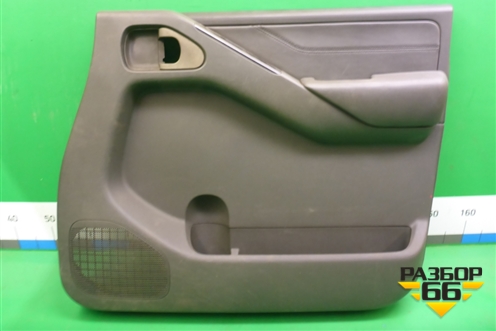 Обшивка двери передней правой под электрику (80900EB372) для Nissan Navara (D40) с 2005-2015г (Навара)