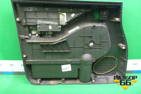 Обшивка двери передней правой под электрику (80900EB372) для Nissan Navara (D40) с 2005-2015г (Навара)