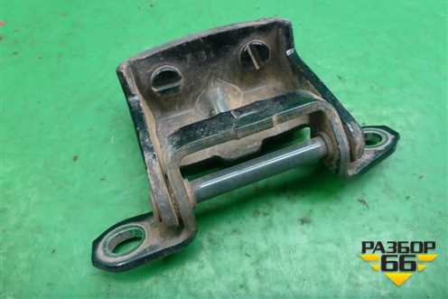 Петля двери задней левой верхняя для Nissan Navara (D40) с 2005-2015г (Навара)