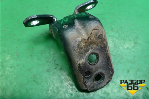 Петля двери задней левой нижняя для Nissan Navara (D40) с 2005-2015г (Навара)