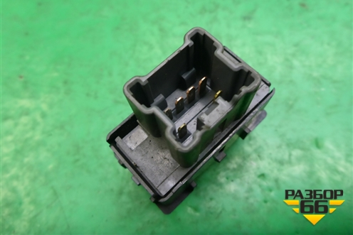 Кнопка обогрева сидений для Nissan Navara (D40) с 2005-2015г (Навара)