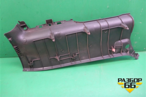 Обшивка стойки задняя нижняя левая (76939EB30A) для Nissan Navara (D40) с 2005-2015г (Навара)