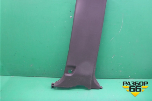 Обшивка стойки центральная нижняя правая (76915EB300) для Nissan Navara (D40) с 2005-2015г (Навара)