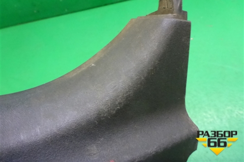 Обшивка стойки центральная нижняя правая (76915EB300) для Nissan Navara (D40) с 2005-2015г (Навара)