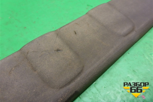 Накладка порога внутренняя заднего правого (769B6EB323) для Nissan Navara (D40) с 2005-2015г (Навара)