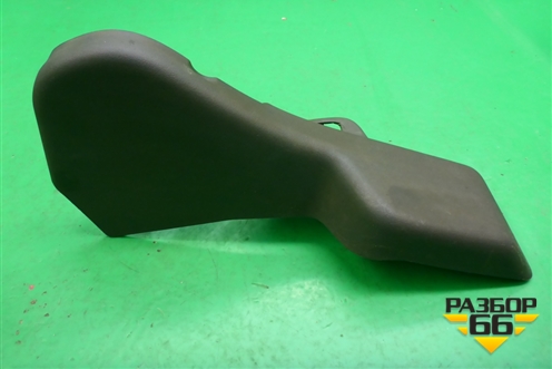 Накладка внутренняя (заднего сиденья правая) (88220EA500) для Nissan Navara (D40) с 2005-2015г (Навара)