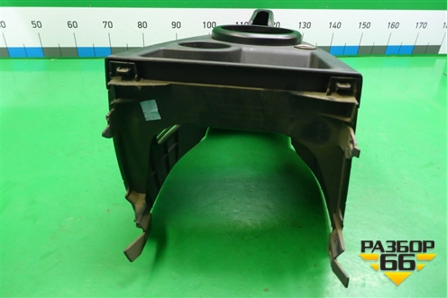 Консоль (2S6XA044C82A) для Ford Fiesta с 2001-2008г