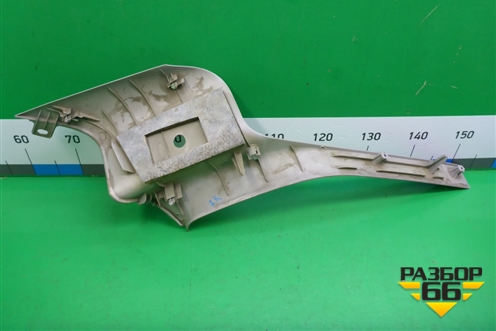 Обшивка стойки задняя верхняя правая (3-х дверный кузов) (2S51B31010AKW) для Ford Fiesta с 2001-2008г