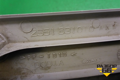 Обшивка стойки задняя верхняя правая (3-х дверный кузов) (2S51B31010AKW) для Ford Fiesta с 2001-2008г