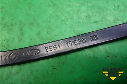 Поводок стеклоочистителя правый (2S6117526BB) для Ford Fiesta с 2001-2008г