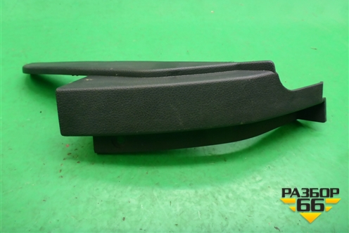 Накладка на торпедо (правая) (2S61A044C61AA) для Ford Fiesta с 2001-2008г