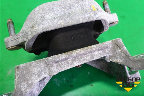 Опора КПП (2.0л CDN АКПП) (8K0399151) для Audi A4 (В8) с 2007-2015г