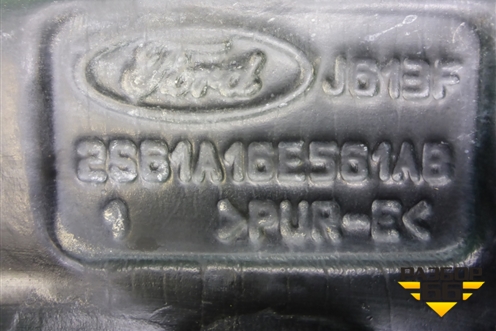 Пыльник переднего крыла левого (2S61A16E561AB) для Ford Fiesta с 2001-2008г