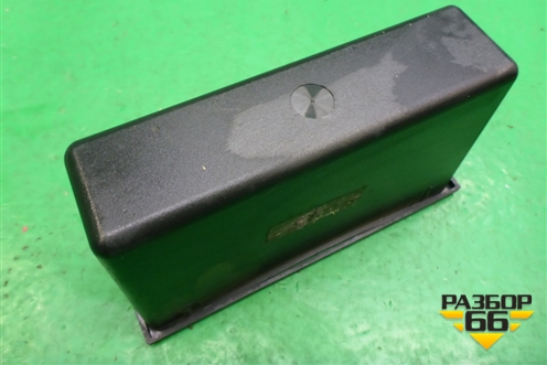 Ящик передней консоли для Ford Fiesta с 2001-2008г