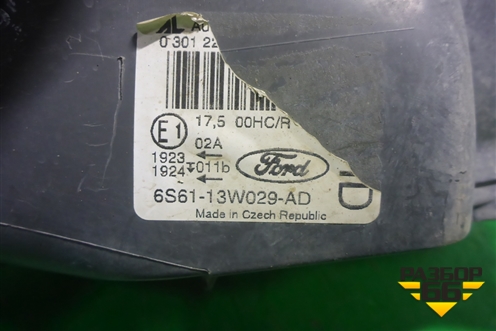 Фара правая (галоген) (1415694) для Ford Fiesta с 2001-2008г