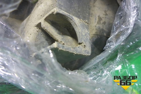 Фара правая (галоген) (1415694) для Ford Fiesta с 2001-2008г