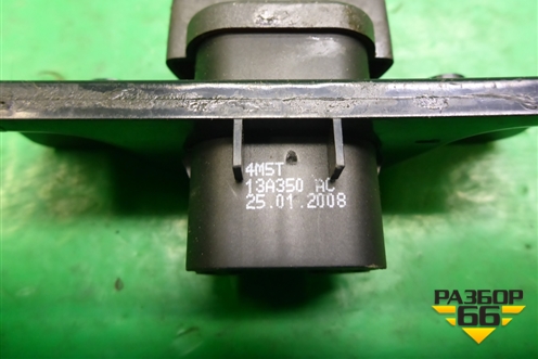 Кнопка аварийной сигнализации (4M5T13A350AC) для Ford Fiesta с 2001-2008г