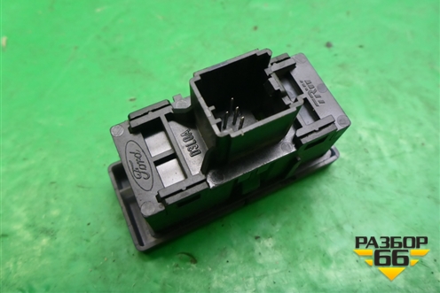 Кнопка обогрева заднего стекла (6S6T18C621BC) для Ford Fiesta с 2001-2008г