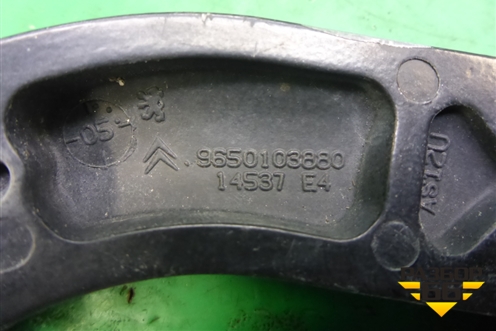 Поводок стеклоочистителя левый (9650103880) для Citroen C4 с 2005-2011г