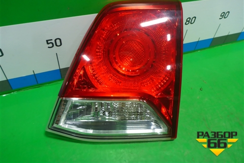 Фонарь задний внутренний правый (после 2012г до 2015г) (8158160280) для Toyota Land Cruiser (200) с 2008г