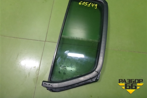 Стекло двери задней левой форточка (штатная тонировка) (82263EB300) для Nissan Navara (D40) с 2005-2015г (Навара)